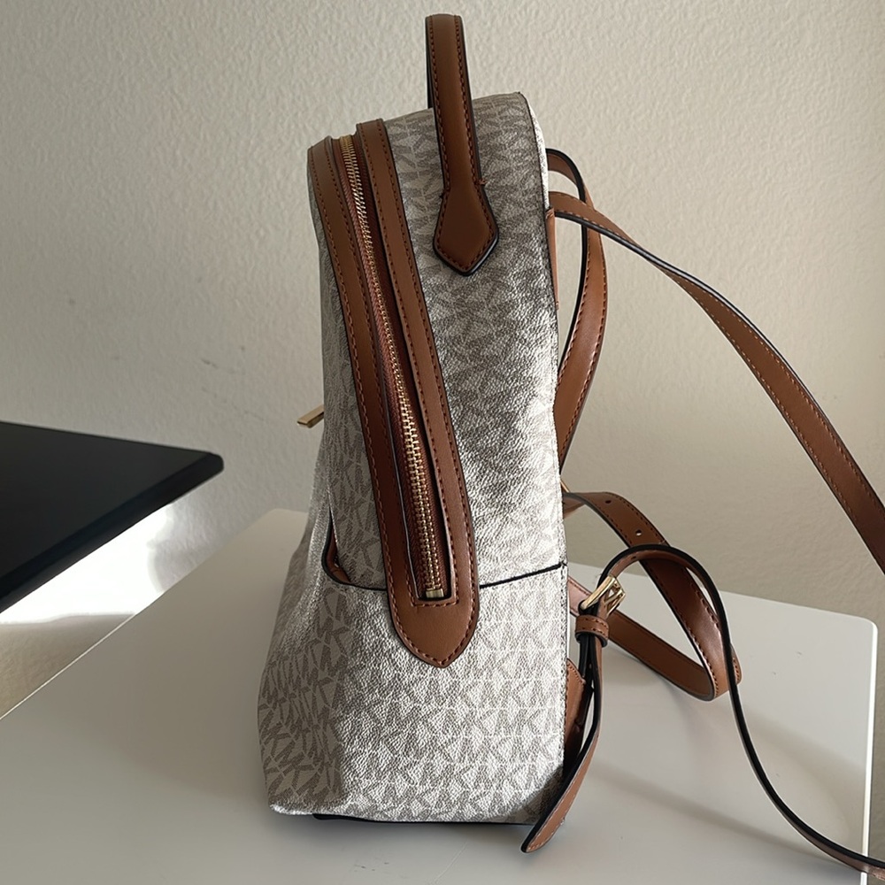 Michael Kors Cream and Tan Logo Backpack - Picture 5 of 11
